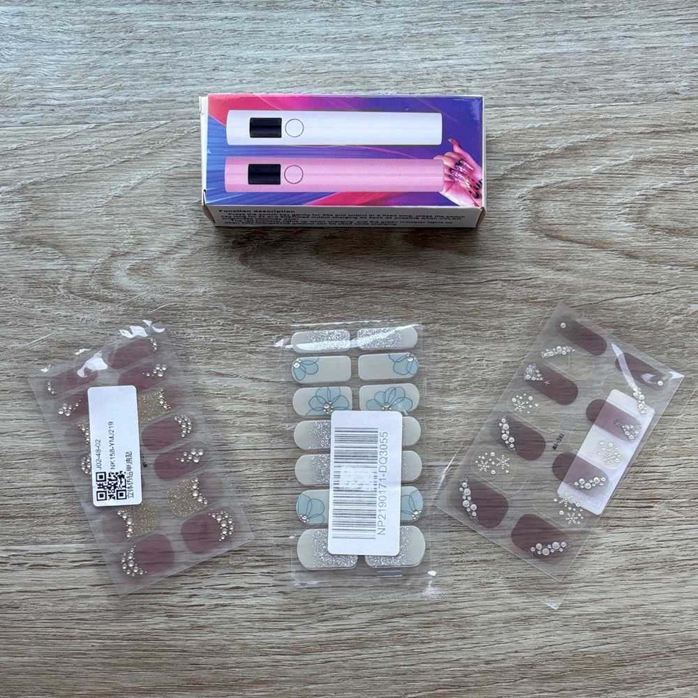 UV Nail Lamp + 3 Sets of Semi-Cured Gel Nail Decals
